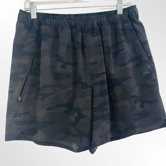 DSG Other - DSG Men's Camo Performance Athletic Running Shorts with Zipper Pocket